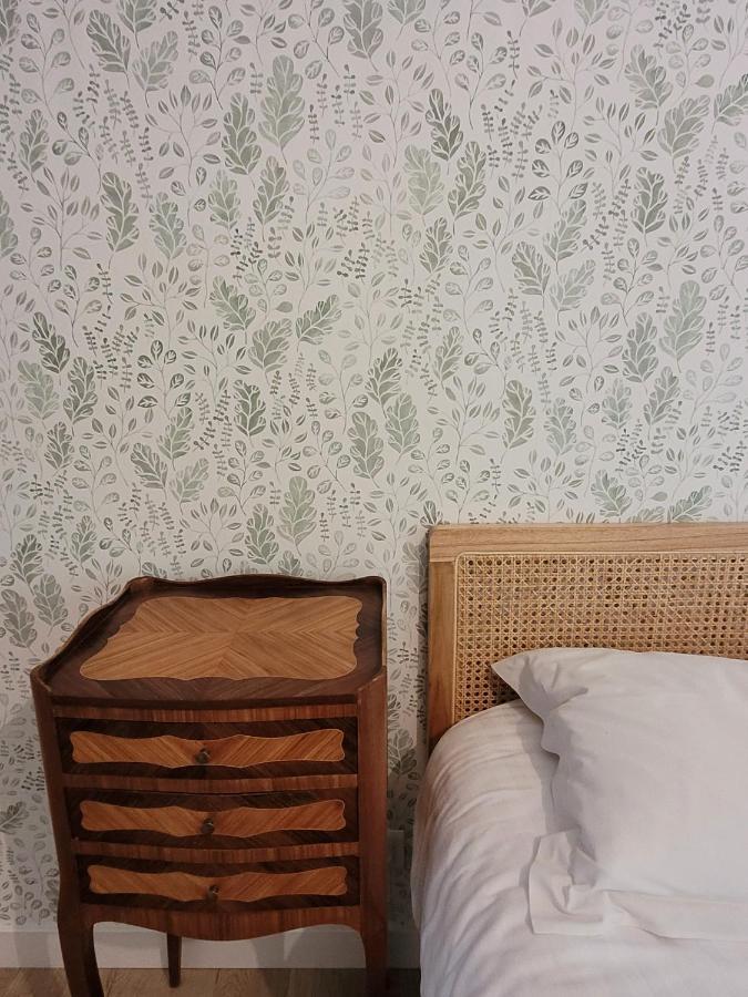 L'Appartement Des Esclargies 罗卡马杜尔 外观 照片